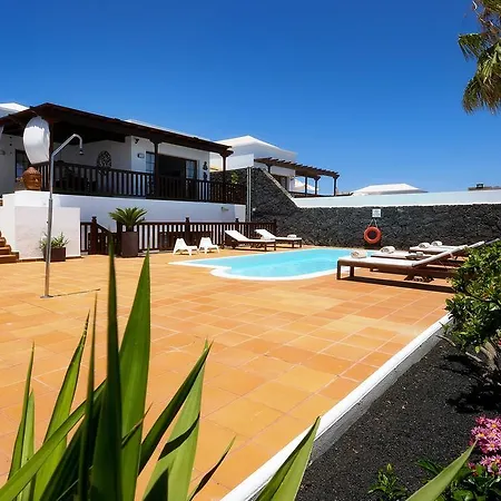 Lanzamar Villa Playa Blanca (Lanzarote)